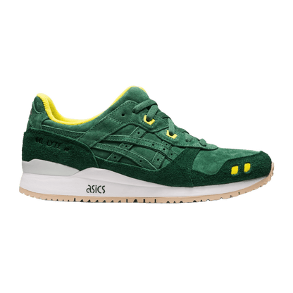 Asics Gel-Lyte lll OG Shamrock Green (Masters) 1201A809-300  https://sneakercollar.com/products/asics-gel-lyte-lll-og-shamrock-green-masters-1201a809-300