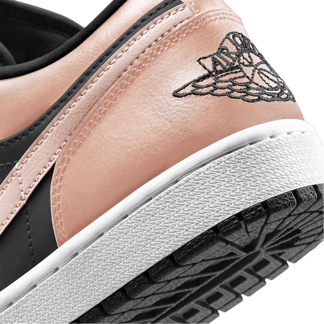 Air Jordan 1 Low Crimson Tint 553558-034  https://sneakercollar.com/products/air-jordan-1-low-crimson-tint