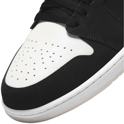 Air Jordan 1 Low Diamond Short DH6931-001  https://sneakercollar.com/products/air-jordan-1-low-diamond-short