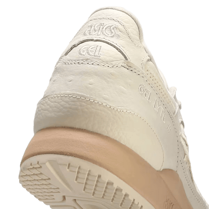 Asics Gel-Lyte lll OG Cream Bisque 1201A685-100  https://sneakercollar.com/products/asics-gel-lyte-iii-cream-bisque