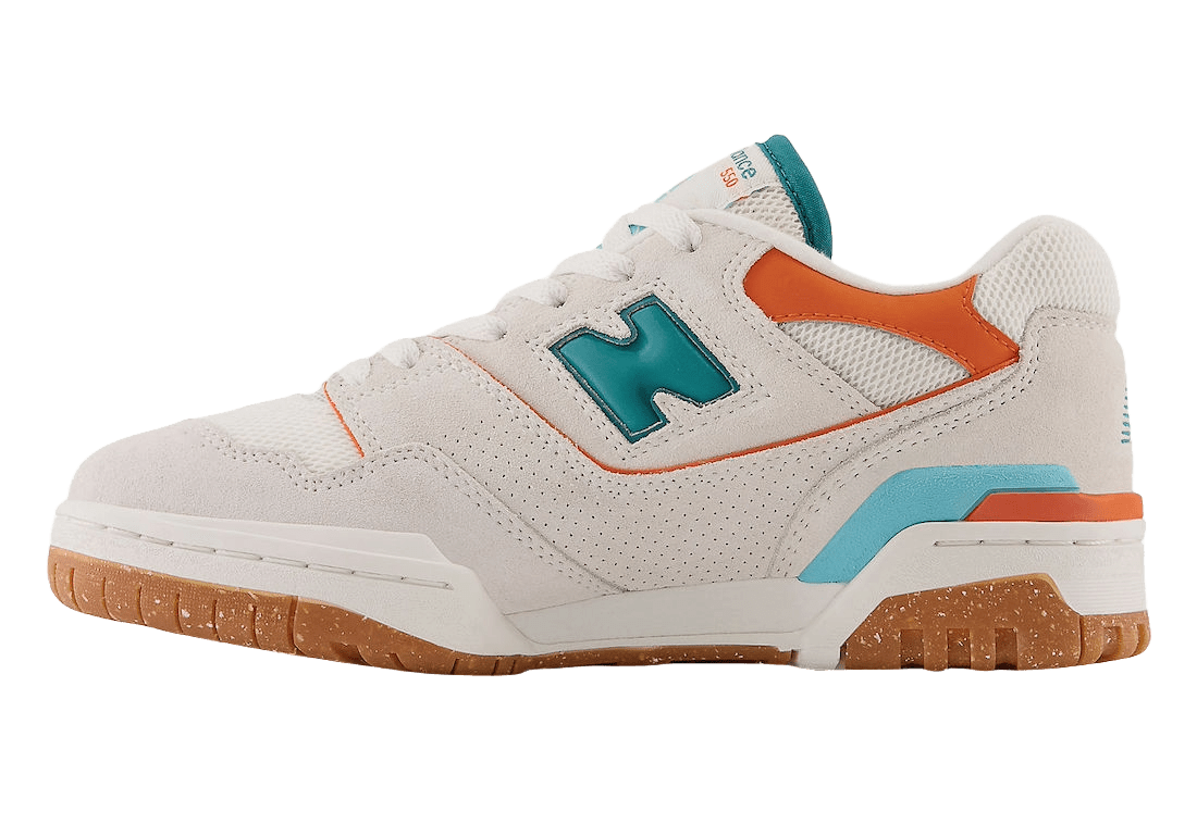 New Balance 550 Sea Salt Verdigris BBW550DA  https://sneakercollar.com/products/new-balance-550-sea-salt-verdigris-bbw550da