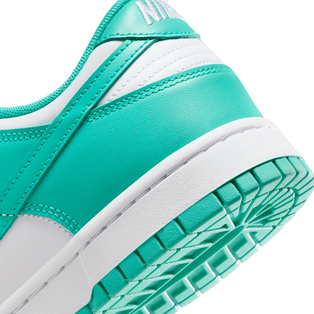 Nike Dunk Low Clear Jade DV0833-101 https-sneakercollar.com-products-nike-dunk-